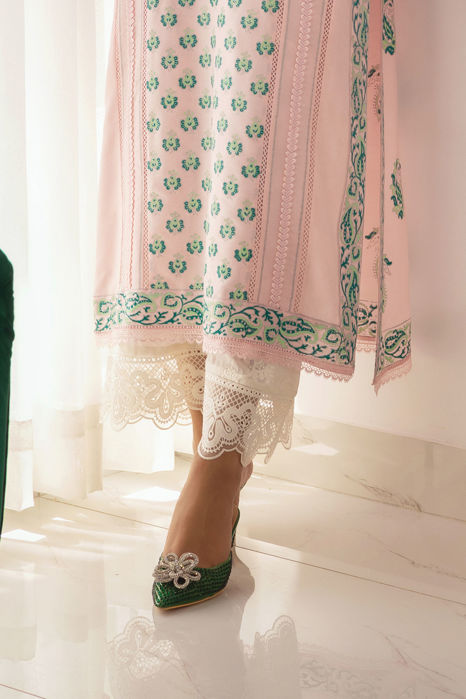 Picture of Surrina Embroidered Izaar