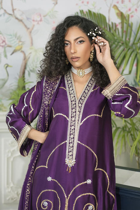 Izali Aubergine - Shirt, Pants And Dupatta