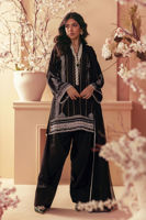 Picture of Yasna (Shirt, Pants & Dupatta)
