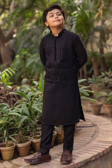 Picture of Nader Kurta